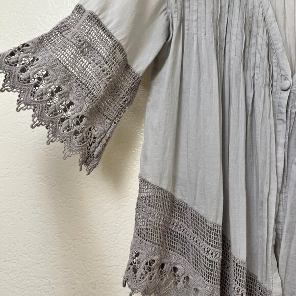 Gray Pintuck Crochet Lace Top Coastal Grandma Oversize Boho Whimsigoth Sz Small - Picture 2 of 12